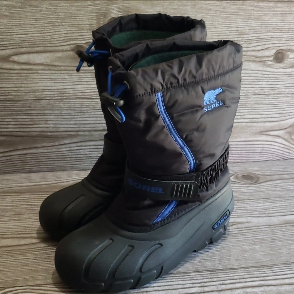 Sorel Black And Blue Youth Winter Rain Boots Size 4